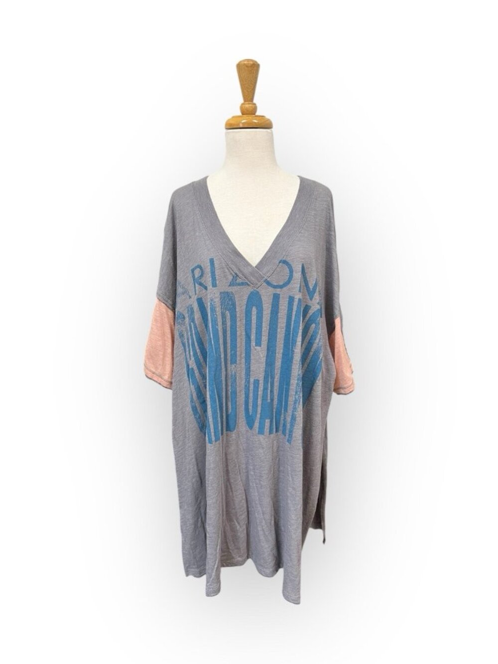 Free People We The Free City Slicker Tunic Graphic Print Top Size XS Gray